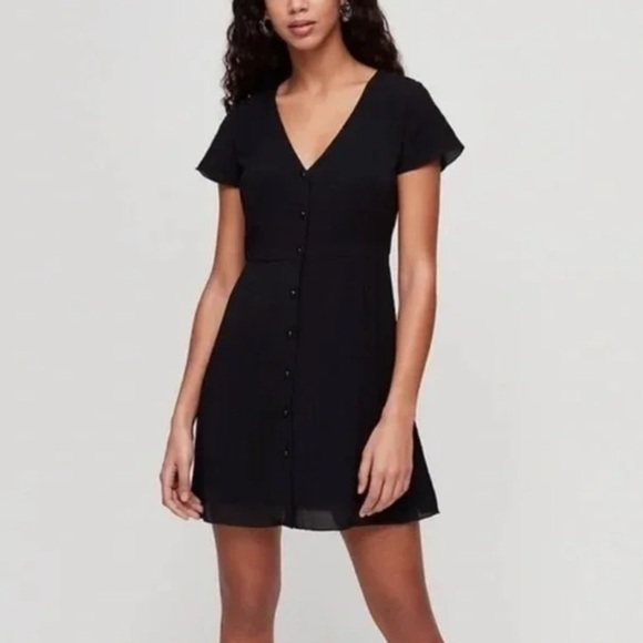 Aritzia Wilfred Nazaire Dress in Black - Picture 2 of 13